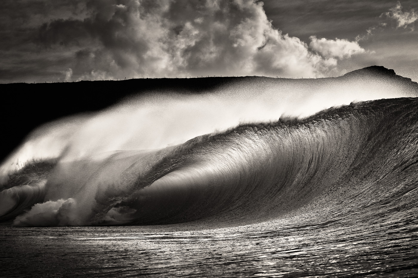 rileys_wave_black_and_white