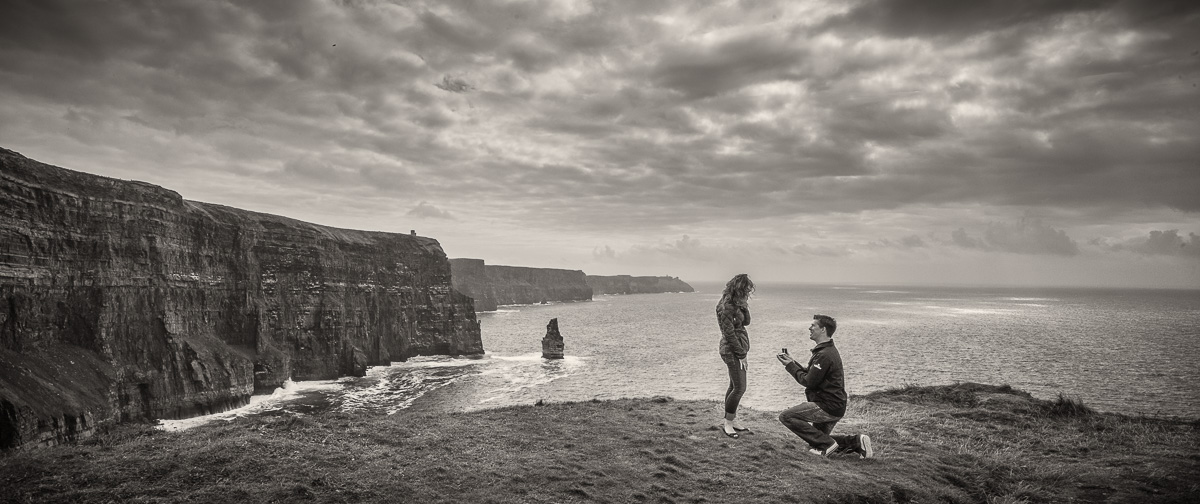 wedding proposal photos at Clliffs of Moher